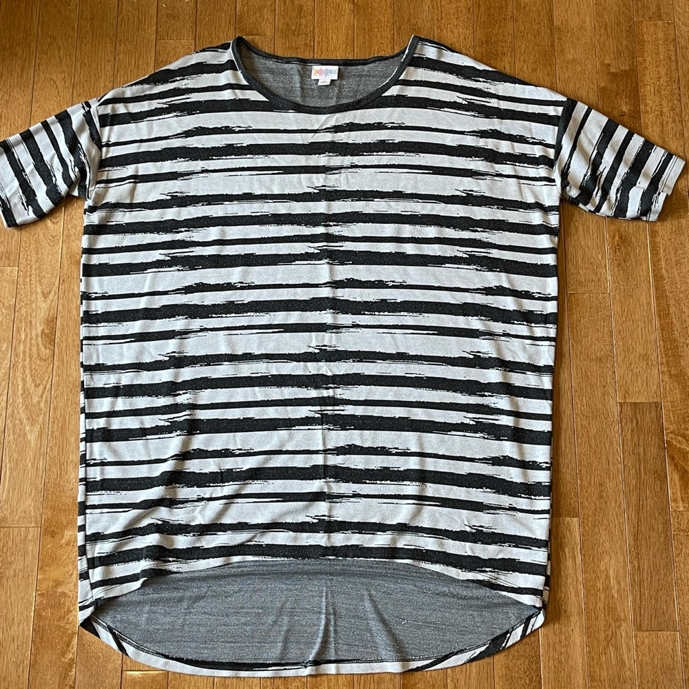 EUC LulaRoe Irma size M